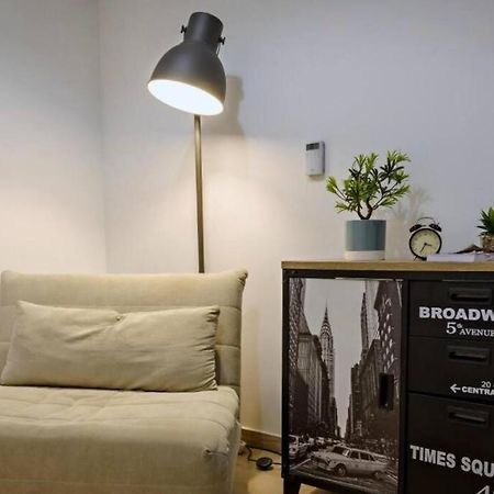 One Downtown Apartment Zagreb Bagian luar foto
